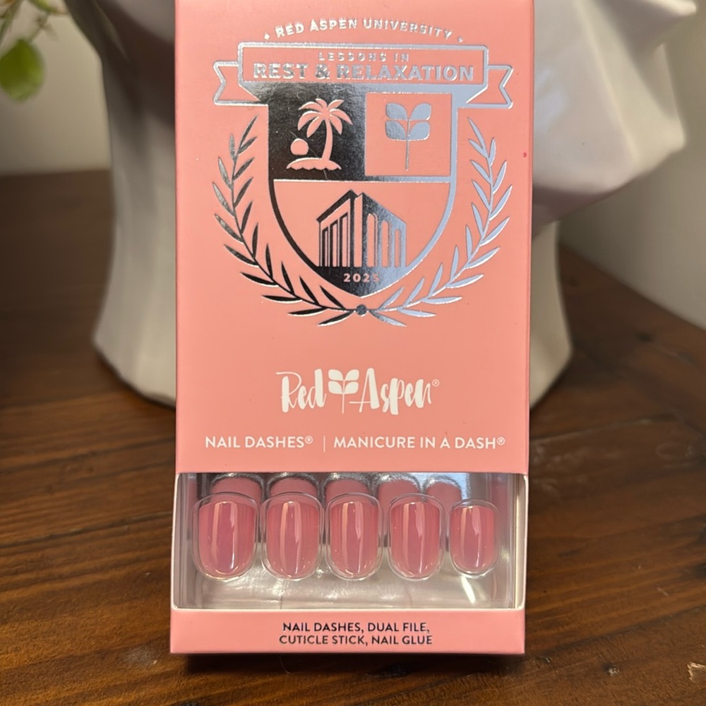 RED ASPEN aub’s lessons in rest & relaxation Nail Dashes Pop On Short Square
